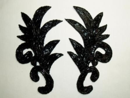 K8257  Black Beaded Claw  Mirror Pair Appliques 7.5"