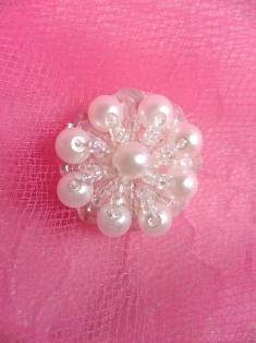 ATFS02 Crystal AB White Floral Pearl Applique .75"