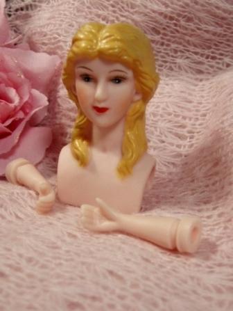 D3 Vinyl Doll Parts Angel Head Long Blonde Hair 2.5"-vinyl,doll,parts,angel,head,long,hair,blonde