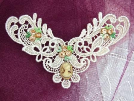VG46  Ivory Beige Cameo Venise Lace Applique 5"-applique,venise,venice,lace,ivory,cameo