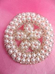 FS6389 Round Pearl Silver Beaded Applique 2.25"