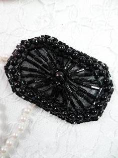 FS725A Black Beaded Applique 2.5"