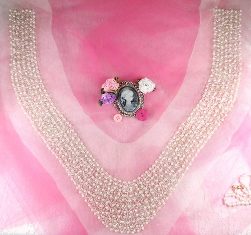 JB21 Silver Pearl Beaded Collar Neckline Applique 15"