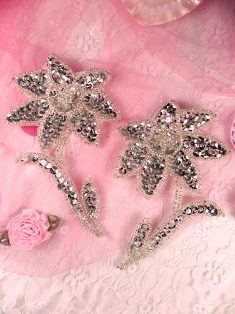 K8279 Silver Flower Mirror Pair Beaded Sequin Appliques 4.5"