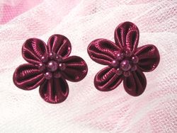 L14 Set of 2 Burgundy Flower Applique-burgundy,embellishment,sewing,clothing,beaded,bead,applique,motif