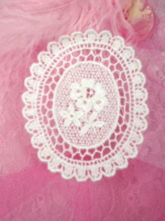 L58 White Venice Victorian Lace Floral Applique 3"