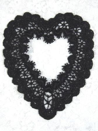 L6 Black Venice Victorian Lace Heart Applique-black,venice,venise,lace,victorian,heart,applique,embellishment,motif