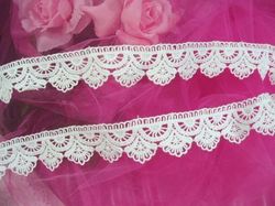 C43  White Venise Lace Victorian Sewing Trim 1.25"-victorian,lace,trim,white,embellishment,venise,venice,lace,victorian,sewing,motif