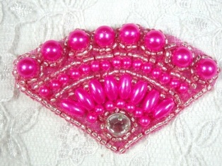 MA161 Fuchsia Fan Beaded Rhinestone Hair Bow / Brooch / Applique 2.25"