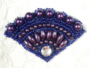 MA161 Purple Wine Fan Beaded Rhinestone Hair Bow / Brooch / Applique 2.25"