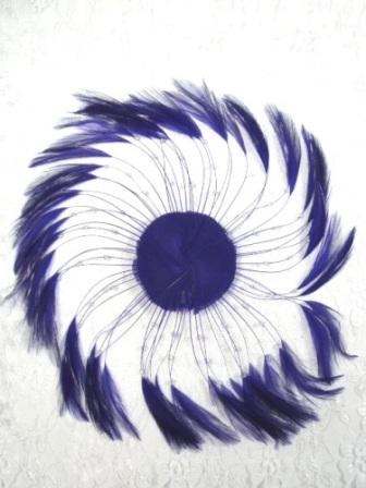MR004   Purple Circle Feather Applique 8"