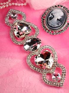 TS42  Double Heart Crystal Clear Rhinestone Applique Embellishment 6"