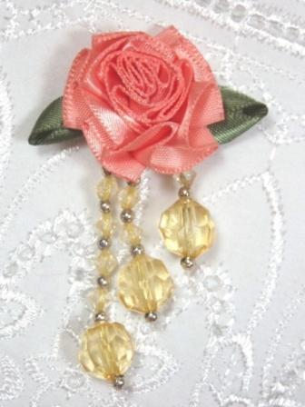 VD20  Peach/Gold Floral Dangle Beaded Applique 2.5"-applique,beaded,peach,gold,floral,rose,dangle, 