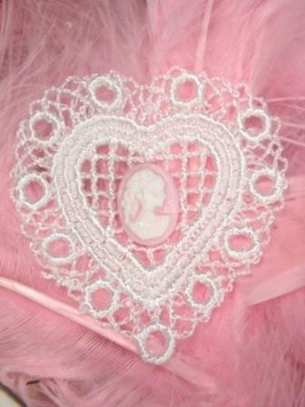 CB18  Pink White Victorian Cameo Bead  1/2"
