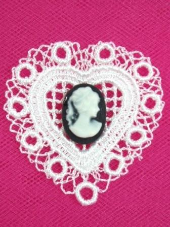 VG6   White Venise Lace Black Cameo Heart Applique 2"-black,venise,venice,lace,heart,cameo
