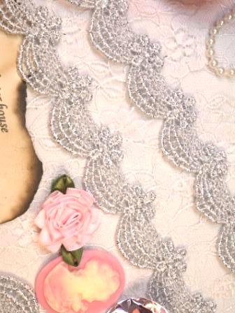 C45  Silver Metallic Venice Lace Victorian Sewing Trim 1-1/8"