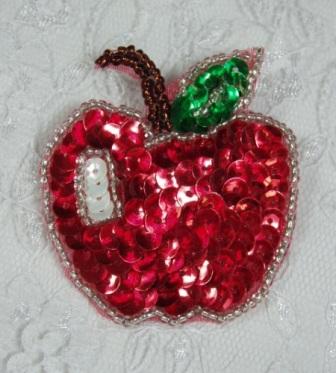 EA32  Apple Sequin Beaded Applique 2.25"