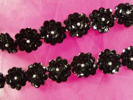 T8900 Black Flower Sequin Pearl Applique or Trim 1"