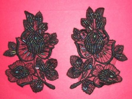 KLM90 Black Venise Lace Rose Mirror Pair Appliques 5"-black,ab,rose,flower,floral,venise,lace,venice,embroidered,motif,patch,ivory,embellishment,floral,sequin,beaded,beads,applique,black