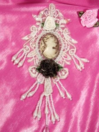 VG29  Ivory Beige Venise Lace Applique 7.5"-ivory,embellishment,brow,beige,victorian,cameo,applique,venise,lace,venice